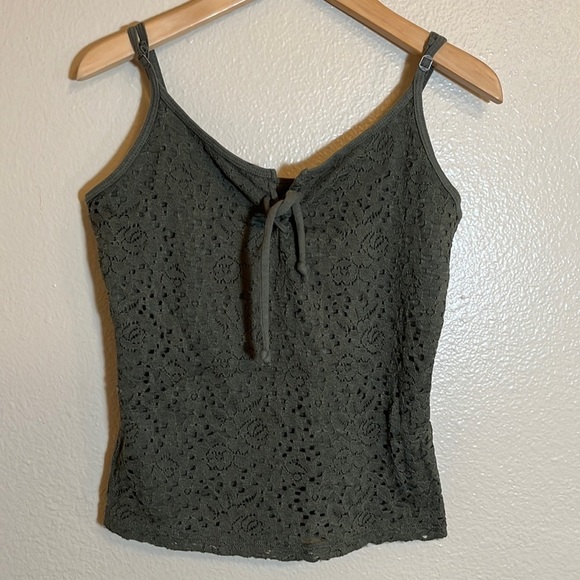Hollister Tops - 𝅺*3/$15* Hollister Dark Green Tank Top